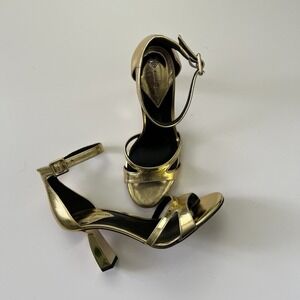 NWOB Antonio Melani Gold Leather Open Toe Heels‎ Size 7M